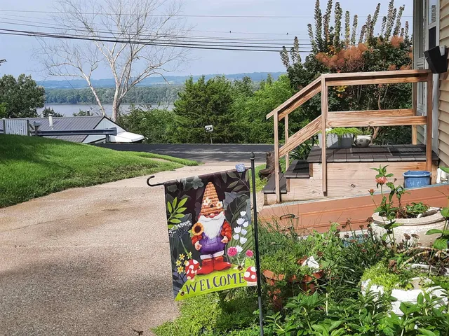 $105,000 | 726 North 4th, Savanna, IL 61074