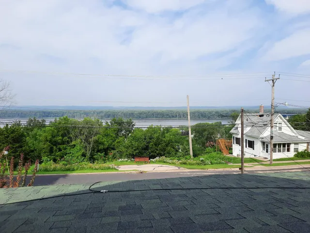 $105,000 | 726 North 4th, Savanna, IL 61074