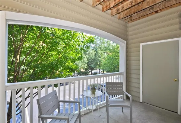 $1,895 | 6210 Peachtree Dunwoody Road, Unit 104, Atlanta, GA 30328