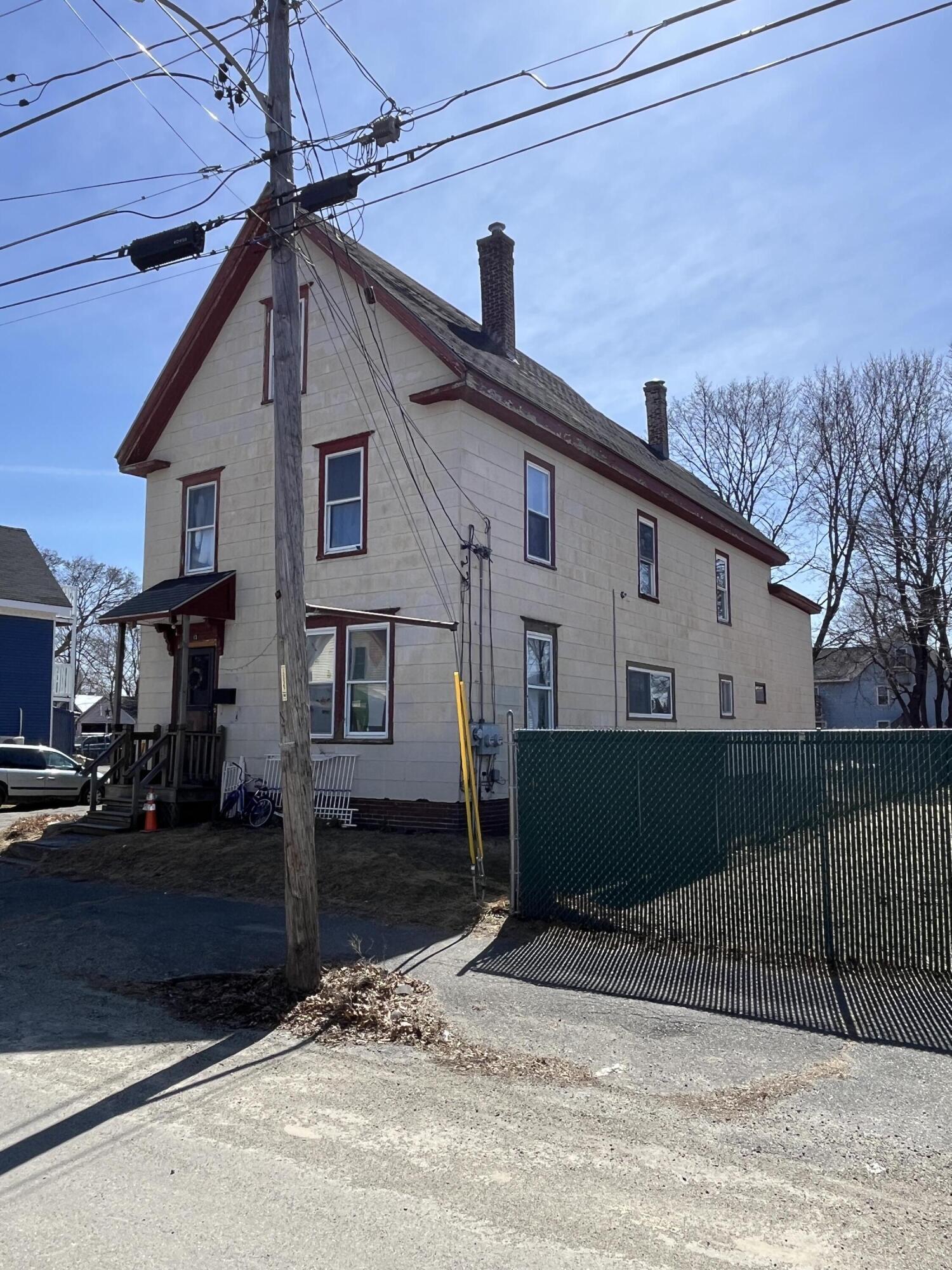 13 School Street Brewer, ME 04412 - Photo 2 of 3 IMG_4258