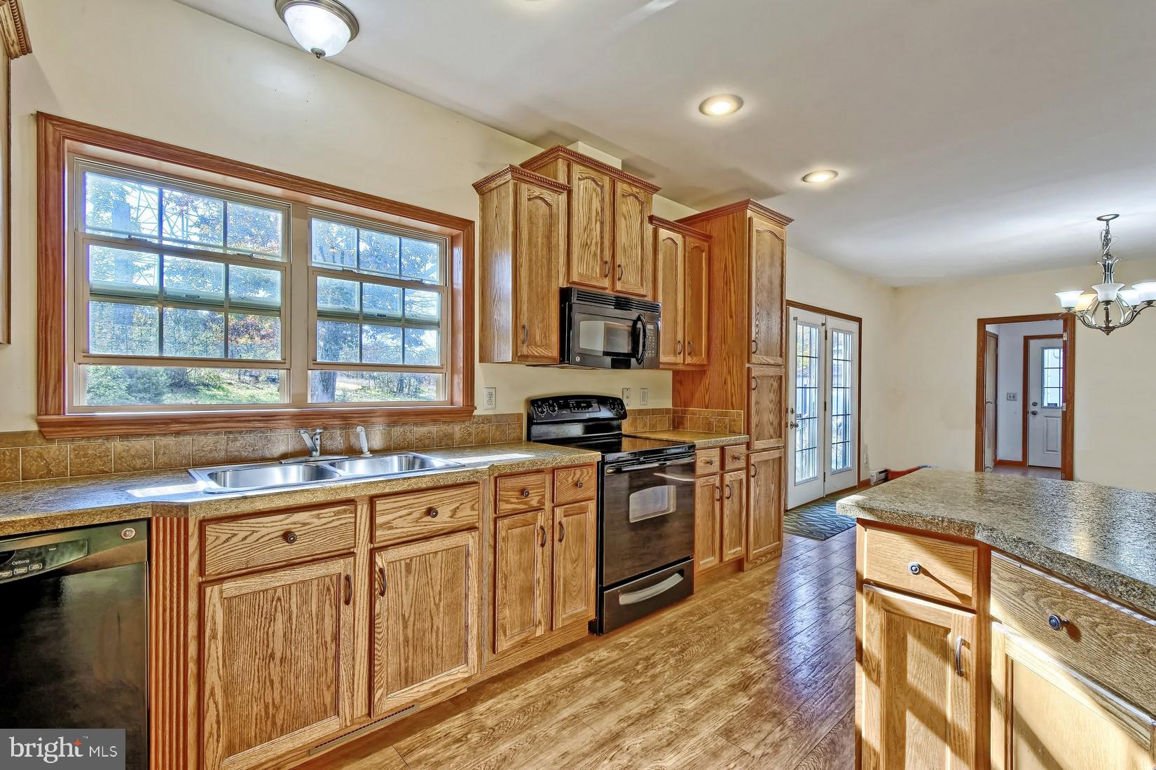 557 Harmersville - Pecks Corner Road Quinton, NJ 08079 - Photo 11 of 22