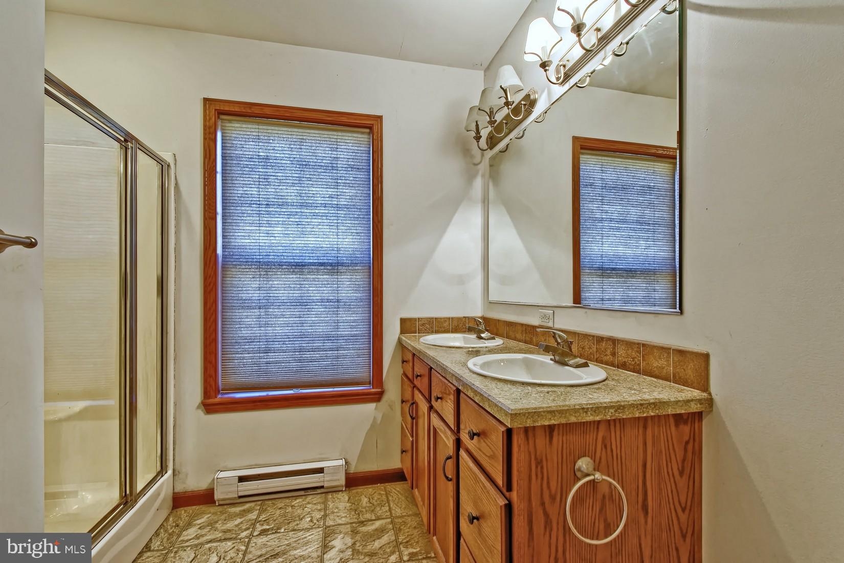 557 Harmersville - Pecks Corner Road Quinton, NJ 08079 - Photo 13 of 22 master bath