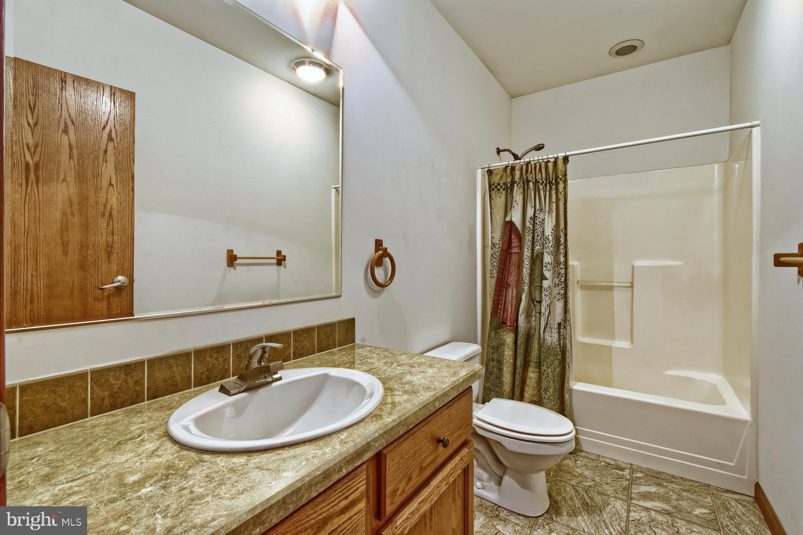 557 Harmersville - Pecks Corner Road Quinton, NJ 08079 - Photo 17 of 22 main bathroom