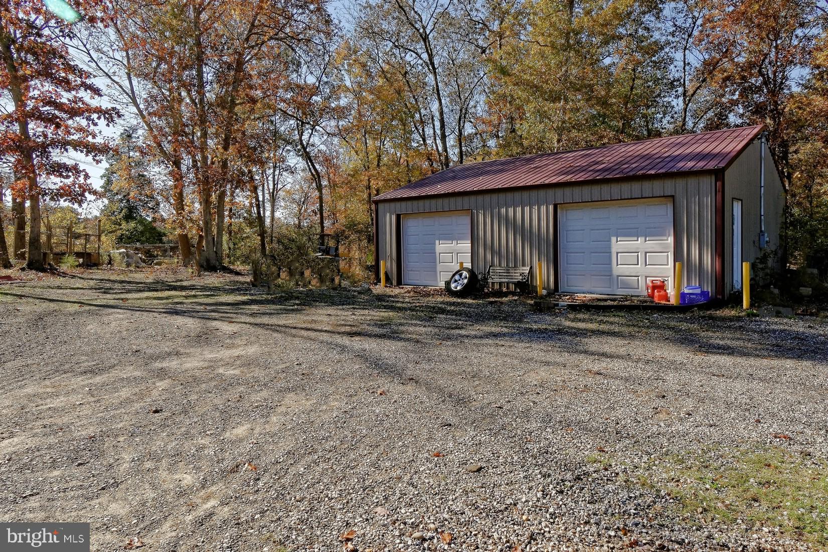 557 Harmersville - Pecks Corner Road Quinton, NJ 08079 - Photo 21 of 22 detached garage