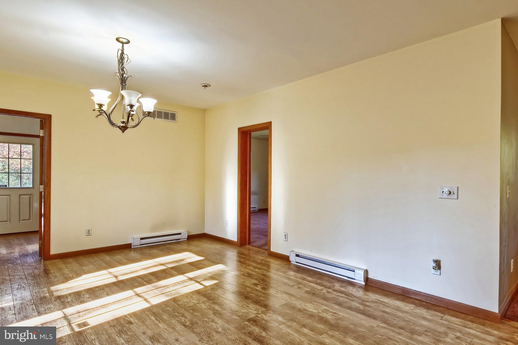 557 Harmersville - Pecks Corner Road Quinton, NJ 08079 - Photo 7 of 22 dining room