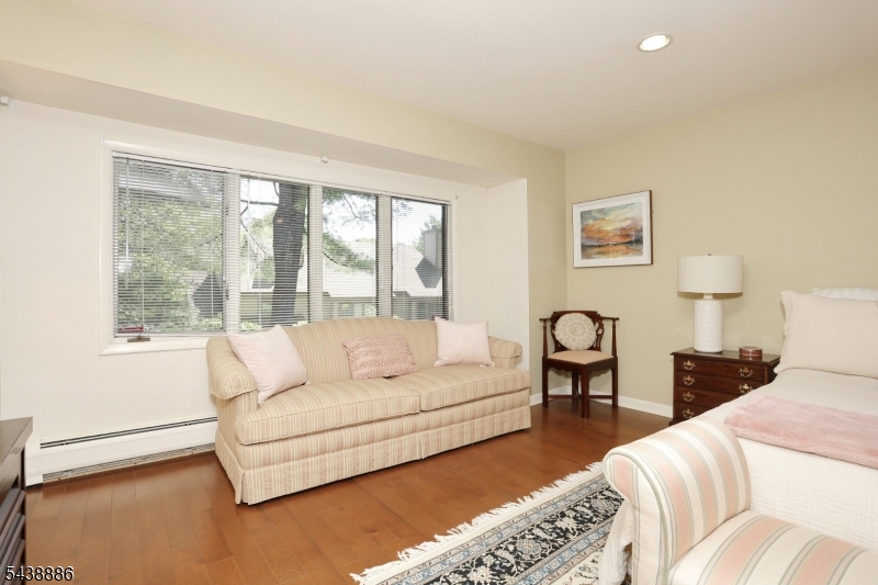 504 Aspen Lane Wyckoff, NJ 07481 - Photo 24 of 40