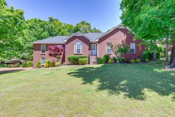 $519,900 | 111 Terry Lane, Cottontown, TN 37048