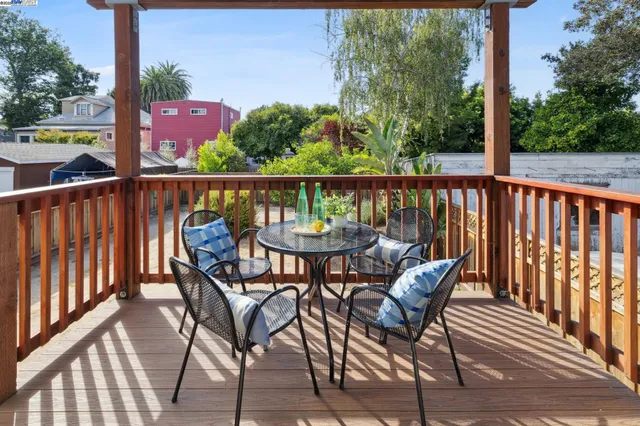 $1,275,000 | 1525 Stanton Street, Alameda, CA 94501