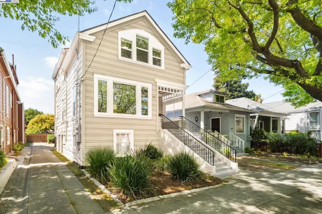 $1,275,000 | 1525 Stanton Street, Alameda, CA 94501