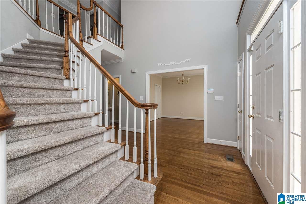 108 Longfeather Circle Alabaster, AL 35007 - Photo 2 of 32