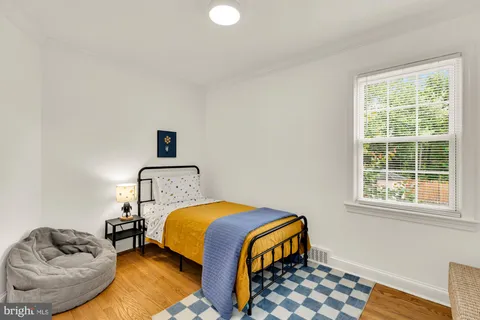 $799,900 | 2030 Luzerne Avenue, Silver Spring, MD 20910