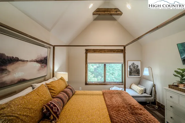 $1,099,000 | 273 High Country Overlook, Banner Elk, NC 28604