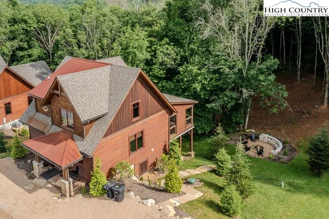 $1,099,000 | 273 High Country Overlook, Banner Elk, NC 28604
