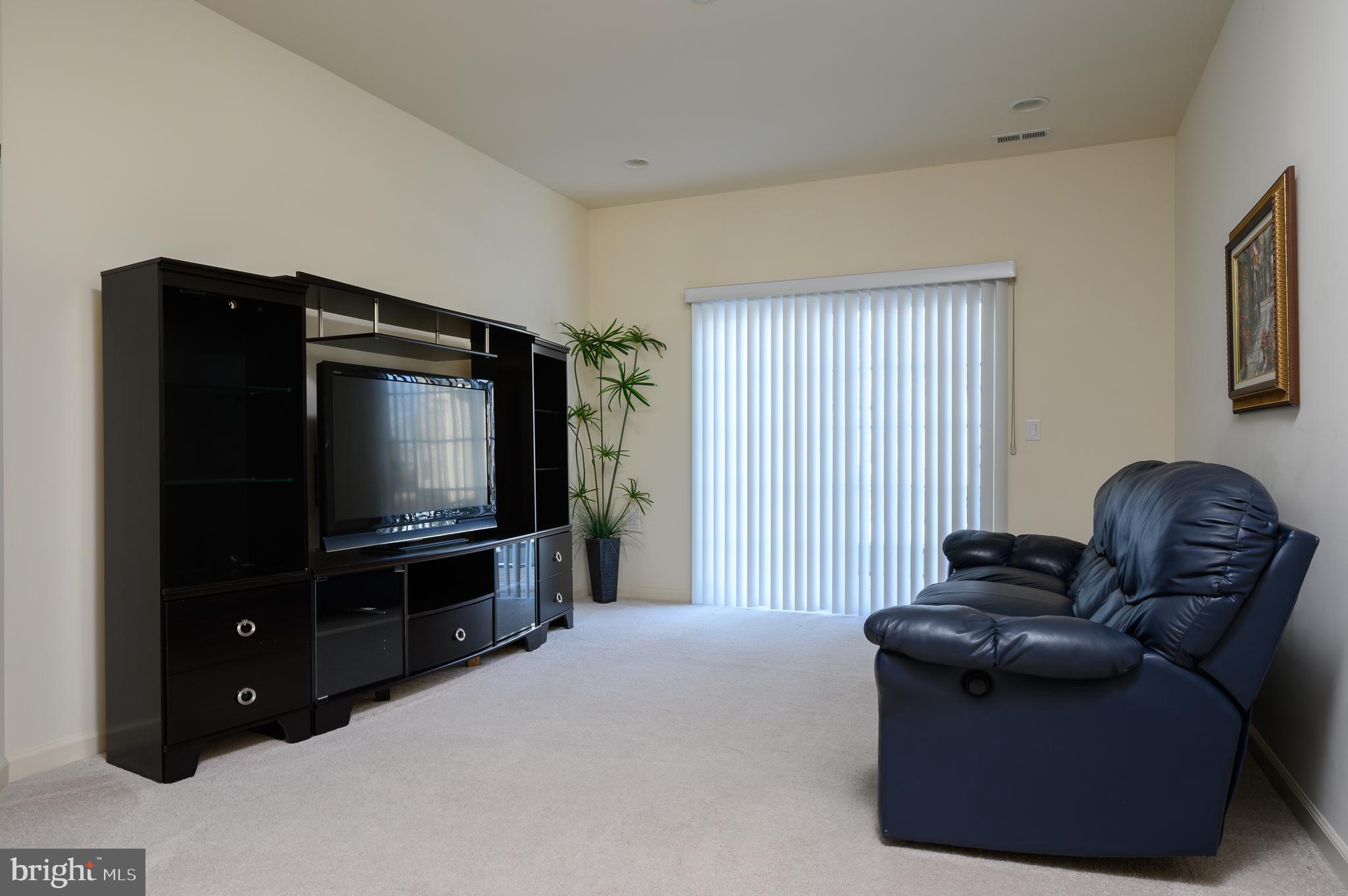 4 Five Ponds Circle Warminster, PA 18974 - Photo 13 of 27