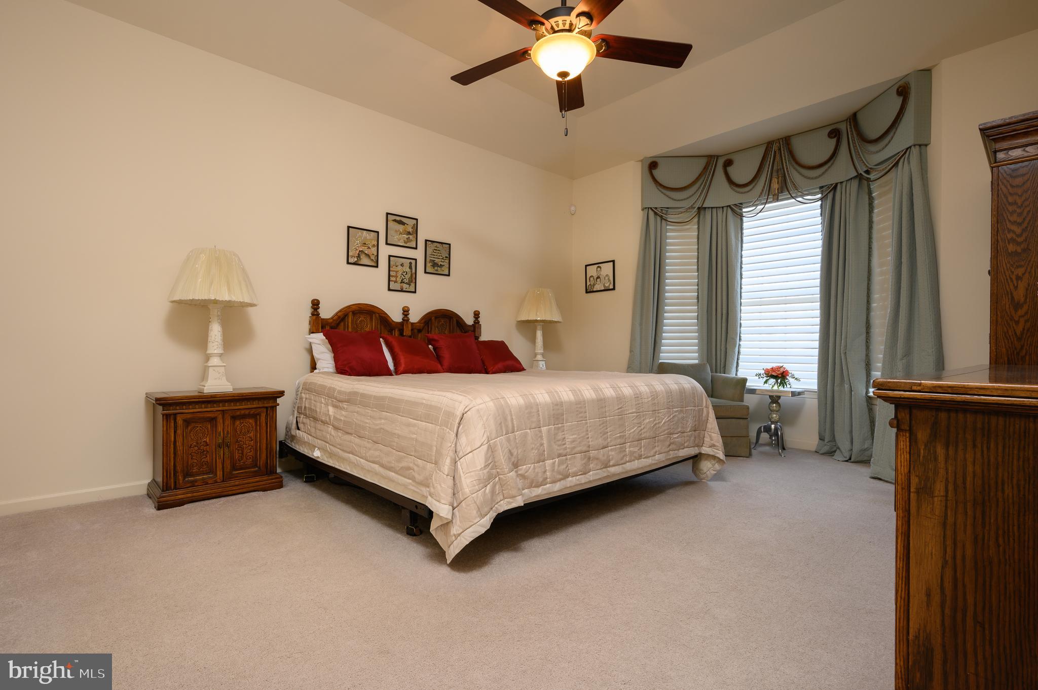 4 Five Ponds Circle Warminster, PA 18974 - Photo 14 of 27