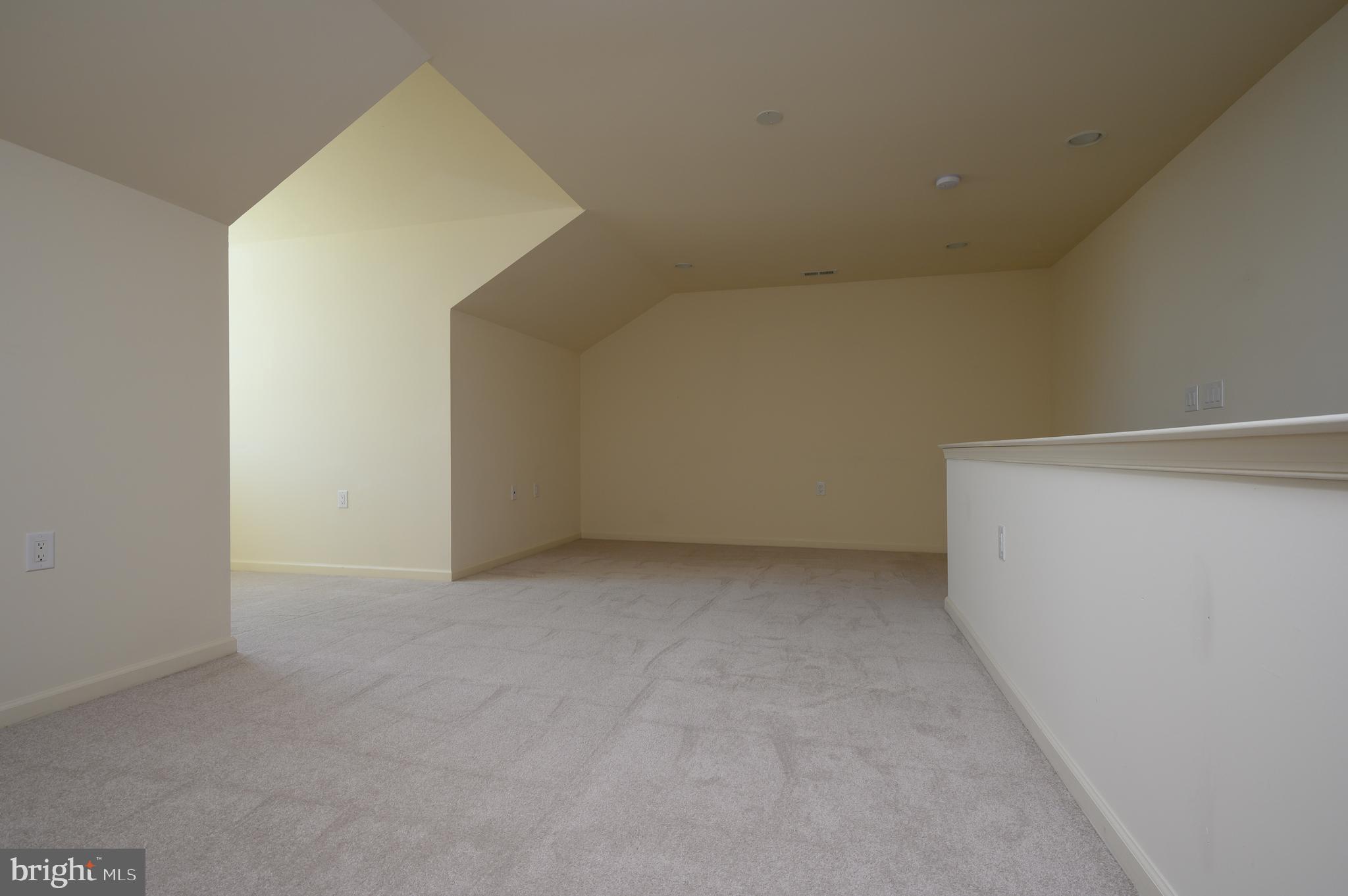 4 Five Ponds Circle Warminster, PA 18974 - Photo 23 of 27