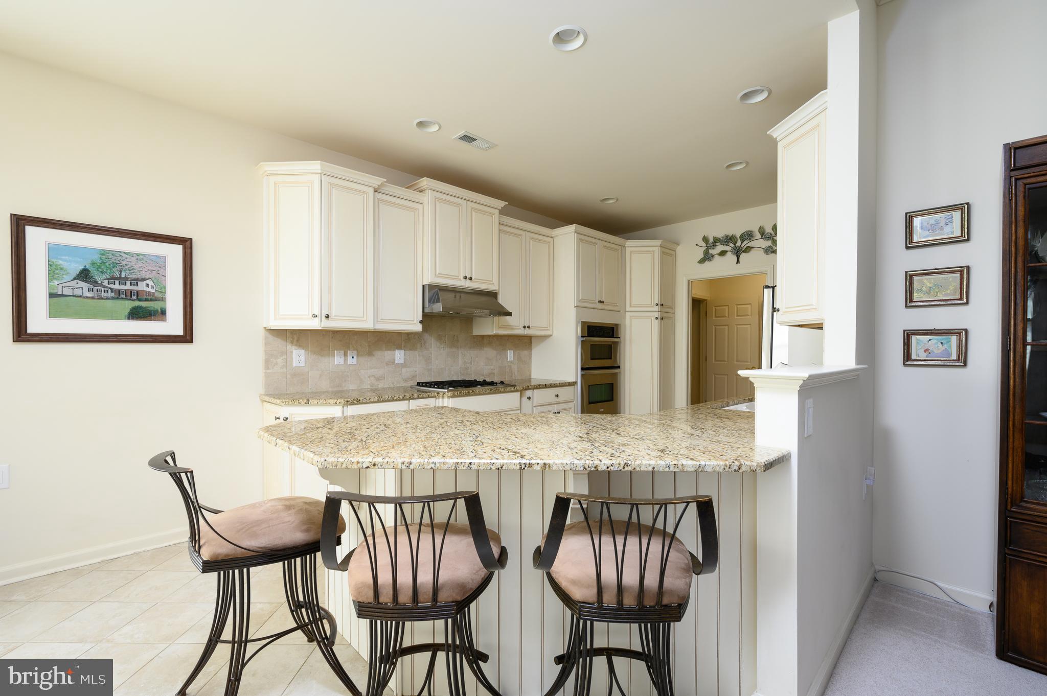 4 Five Ponds Circle Warminster, PA 18974 - Photo 9 of 27