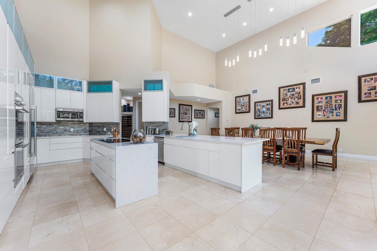 17906 Aberdeen Way Boca Raton, FL 33496 - Photo 12 of 106 Kitchen