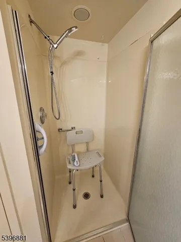 $2,150 | 9310 Richmond Road, Unit 310, West Milford, NJ 07480