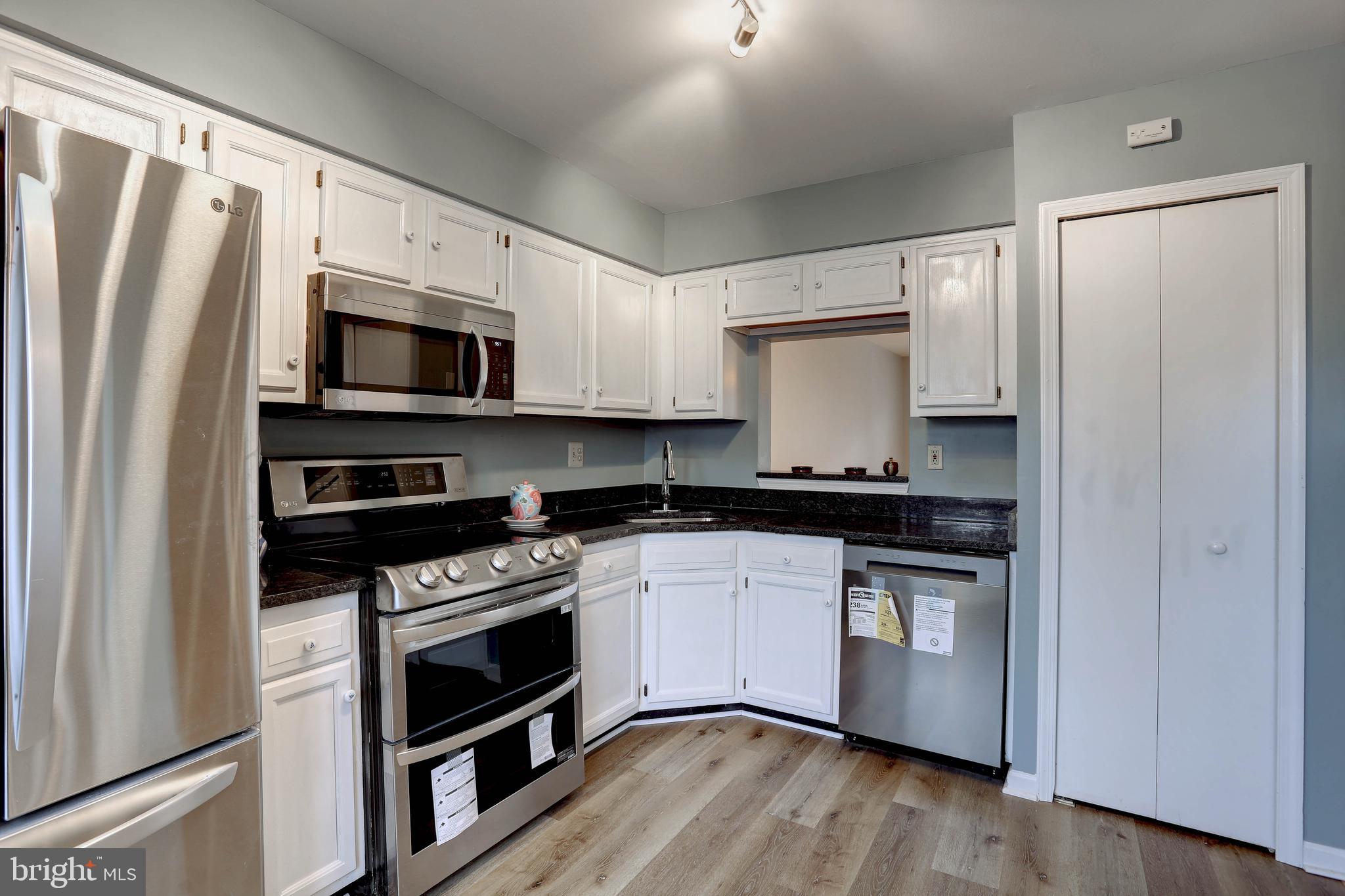 9541 Clocktower Lane Columbia, MD 21046 - Photo 4 of 33