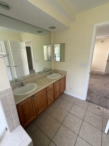 $200,000 | 360 Chastain Lane, Tallahassee, FL 32305