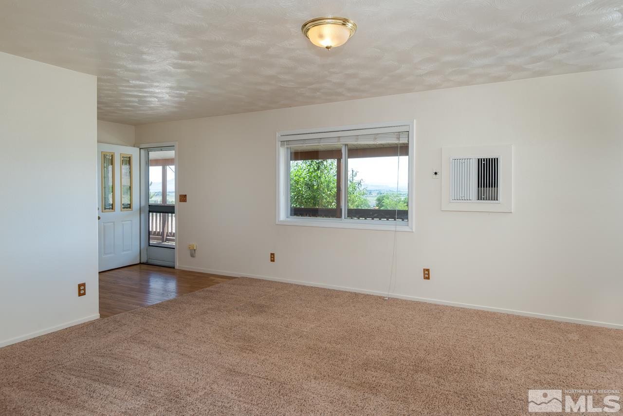 5 Davis Smith, NV 89430 - Photo 7 of 22 Photo 7