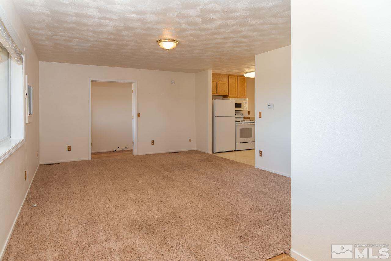 5 Davis Smith, NV 89430 - Photo 8 of 22 Photo 8