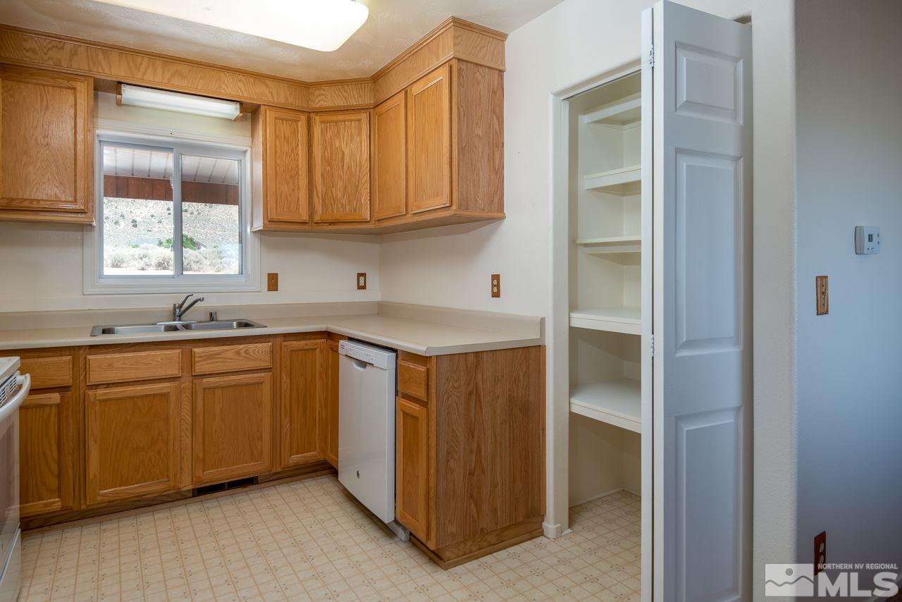 5 Davis Smith, NV 89430 - Photo 10 of 22 Photo 10