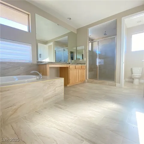 $2,388,888 | 11130 Emory Oak Drive, Las Vegas, NV 89138