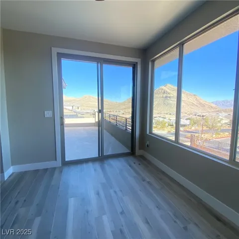 $2,388,888 | 11130 Emory Oak Drive, Las Vegas, NV 89138