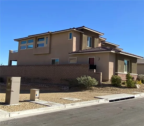 $2,268,888 | 11130 Emory Oak Drive, Las Vegas, NV 89138