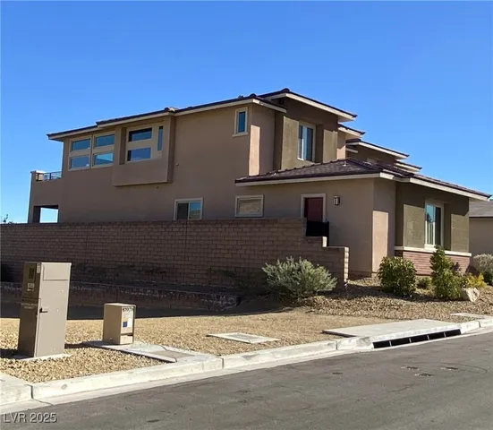 $2,388,888 | 11130 Emory Oak Drive, Las Vegas, NV 89138