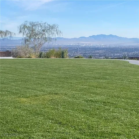 $2,388,888 | 11130 Emory Oak Drive, Las Vegas, NV 89138