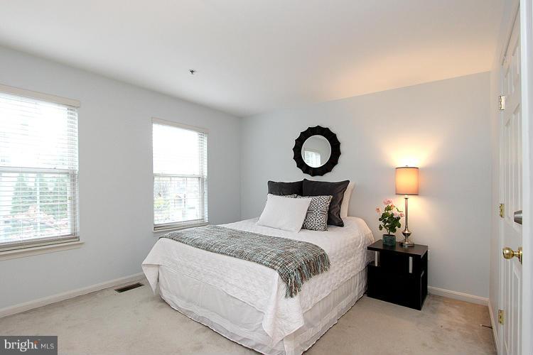11864 Breton Court, Unit 14A Reston, VA 20191 - Photo 17 of 23 Master Bedroom
