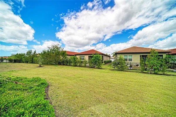 $549,900 | 564 Maraviya Boulevard, Nokomis, FL 34275