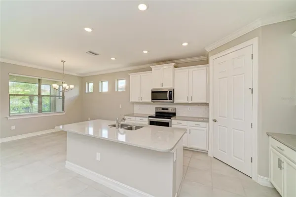 $549,900 | 564 Maraviya Boulevard, Nokomis, FL 34275