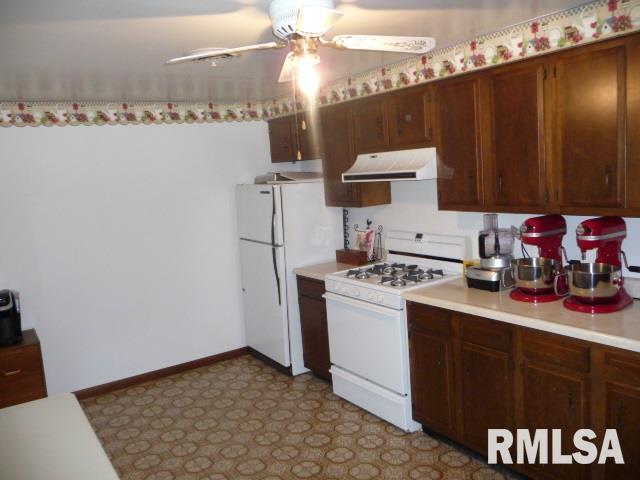 109 North State Street Atkinson, IL 61235 - Photo 12 of 19