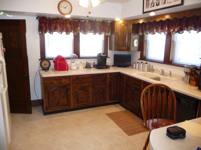 109 North State Street Atkinson, IL 61235 - Photo 4 of 19