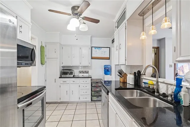 $235,000 | 2511 Kent Street, St. Joseph, MO 64505