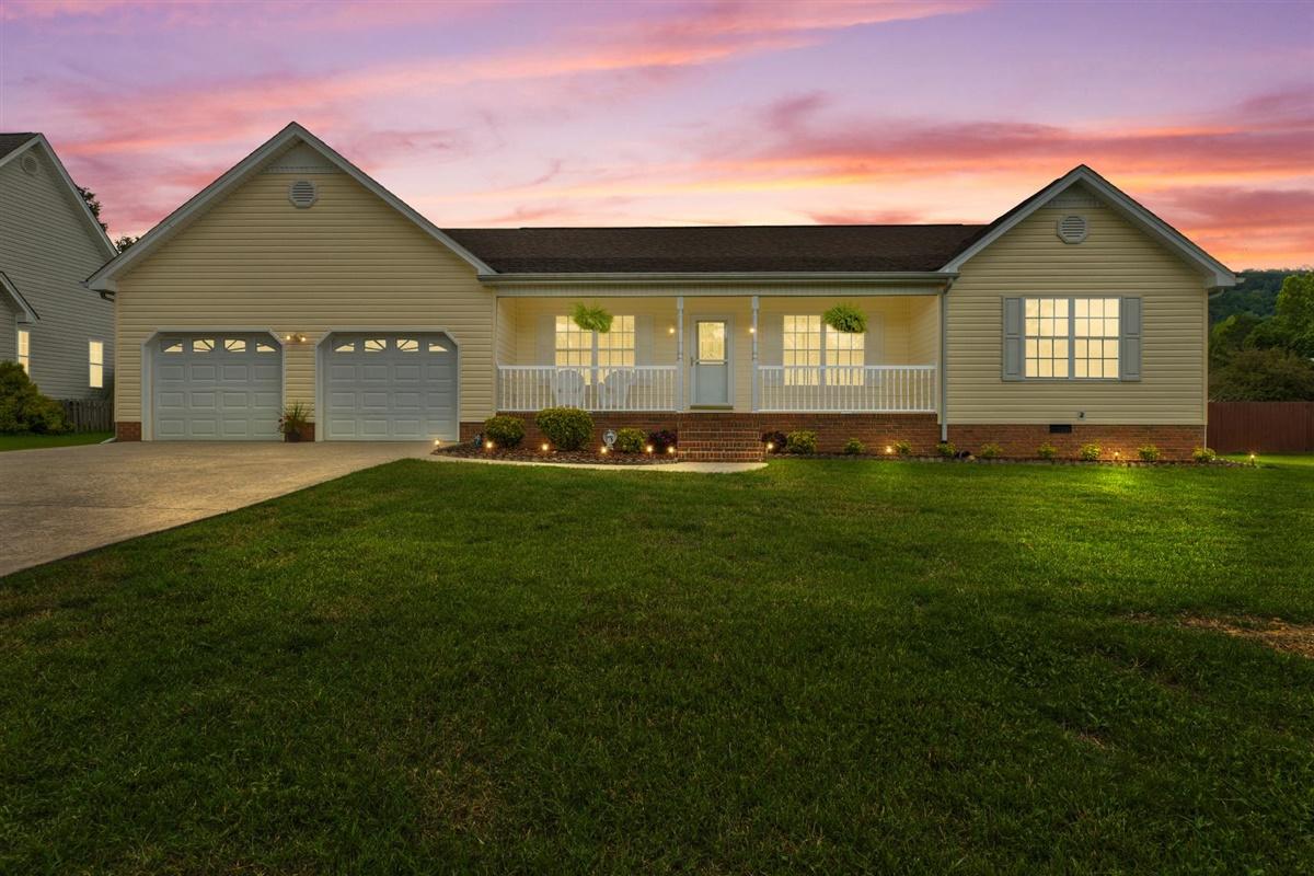 441 Cardinal Road Ringgold, GA 30736 - Photo 1 of 27 01-441 Cardinal Rd Virtual Twilight