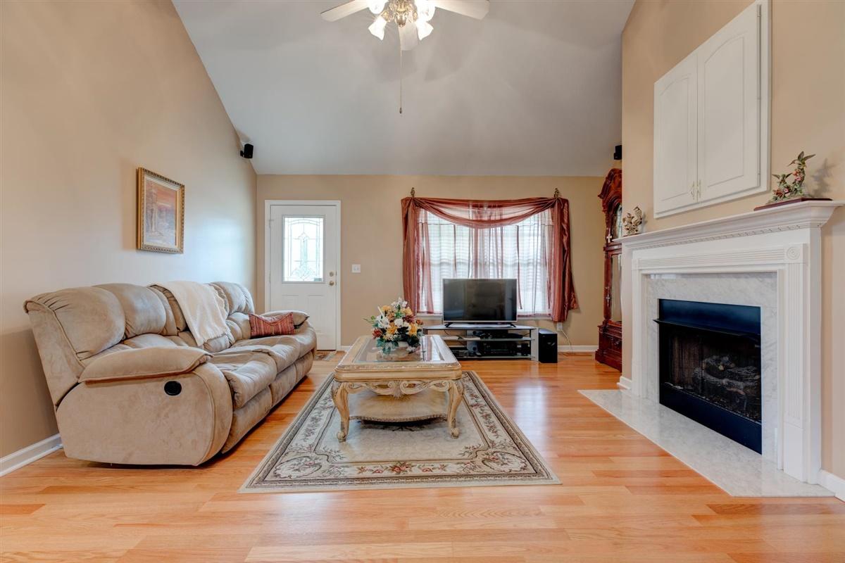 441 Cardinal Road Ringgold, GA 30736 - Photo 8 of 27 08-441 Cardinal Rd-7