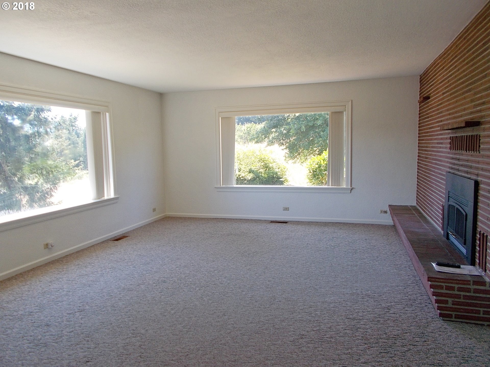 120 Bennett Creek Road Cottage Grove, OR 97424 - Photo 5 of 31 Gallery Image 5