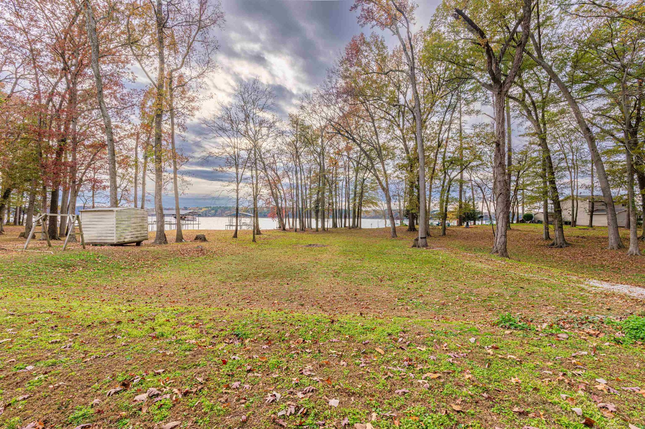 1105 Sunset Beach Road Florence, AL 35633 - Photo 17 of 61