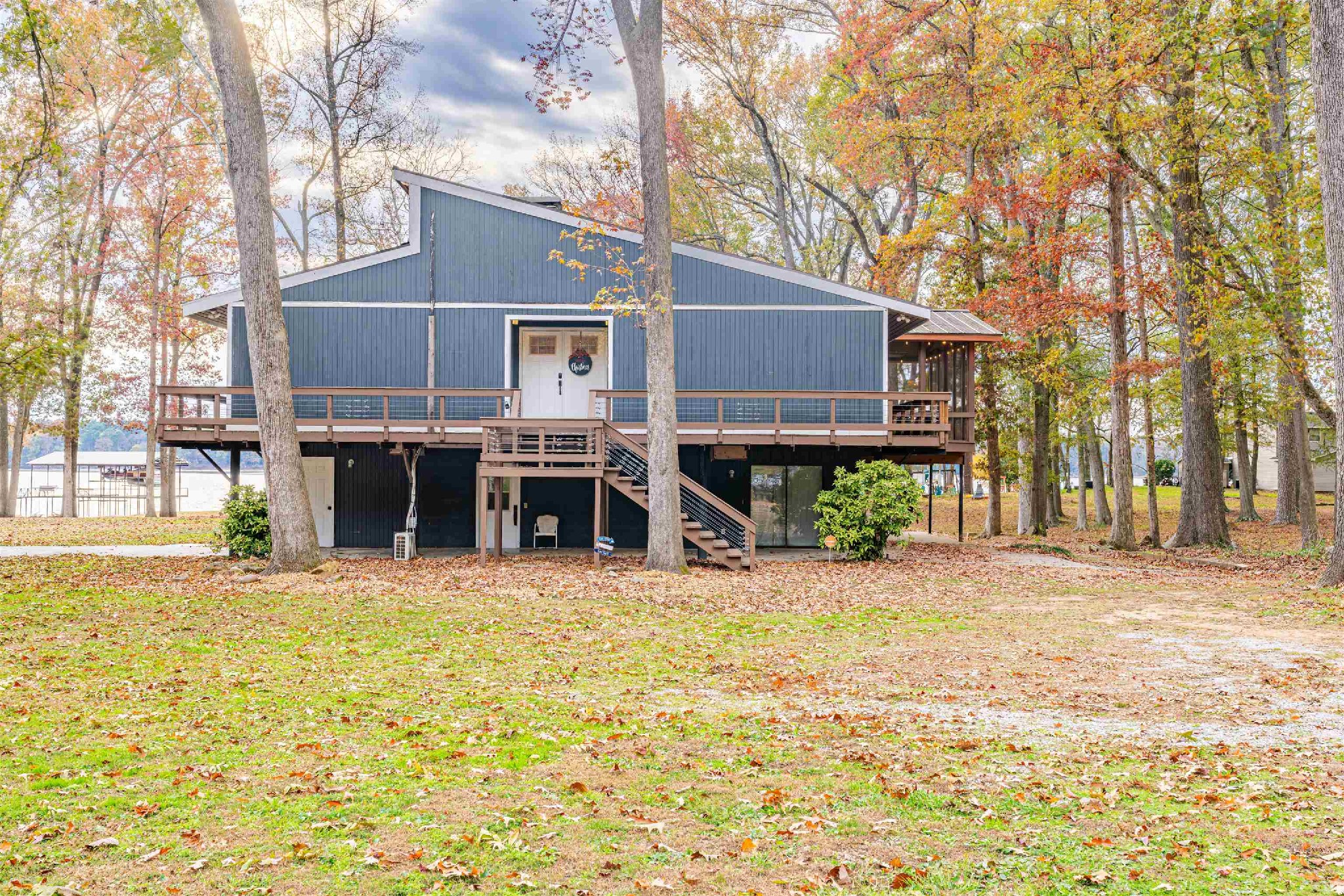 1105 Sunset Beach Road Florence, AL 35633 - Photo 5 of 61