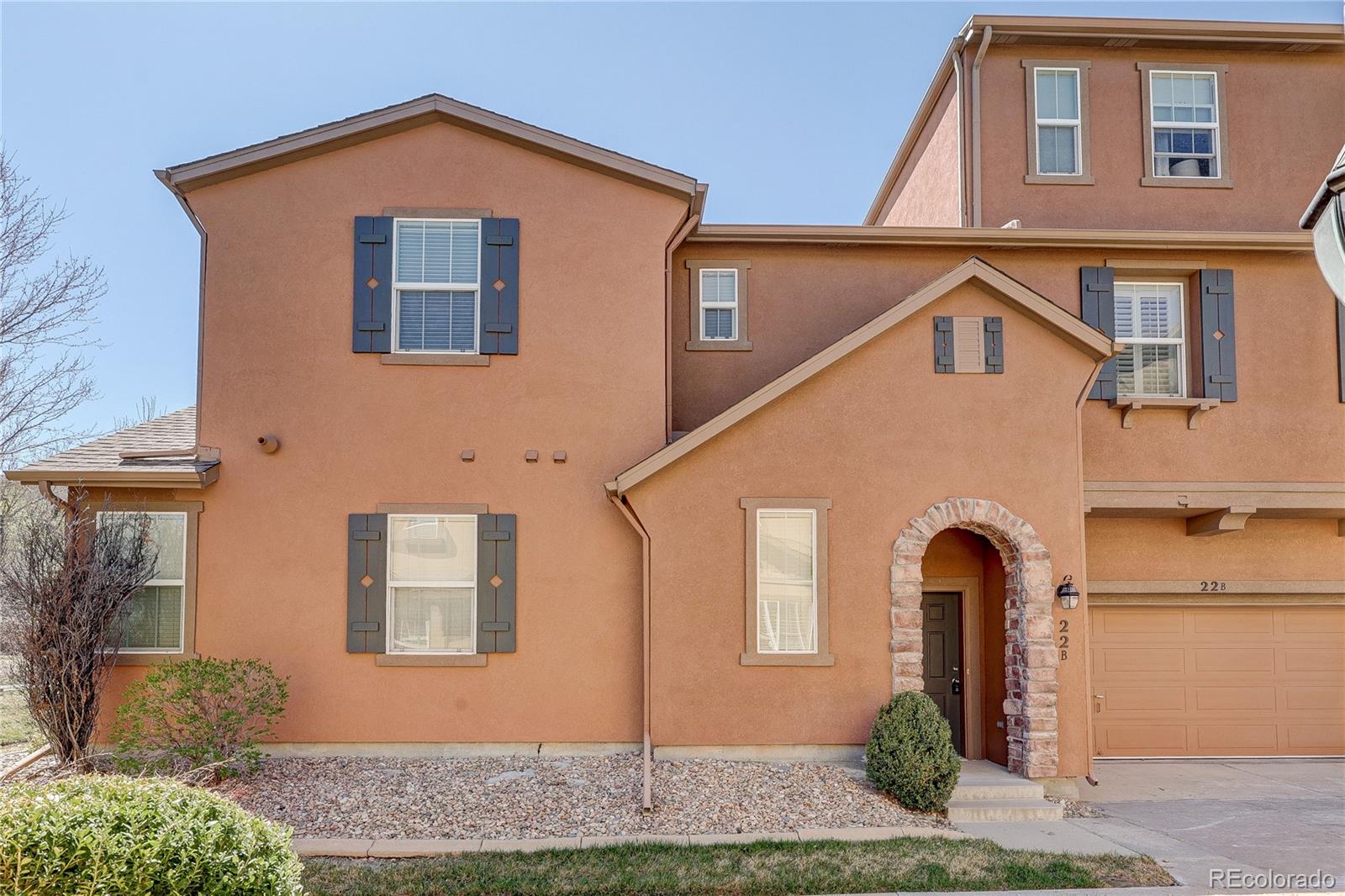 10556 Graymont Lane, Unit B Highlands Ranch, CO 80126 - Photo 2 of 40 a front view of a house