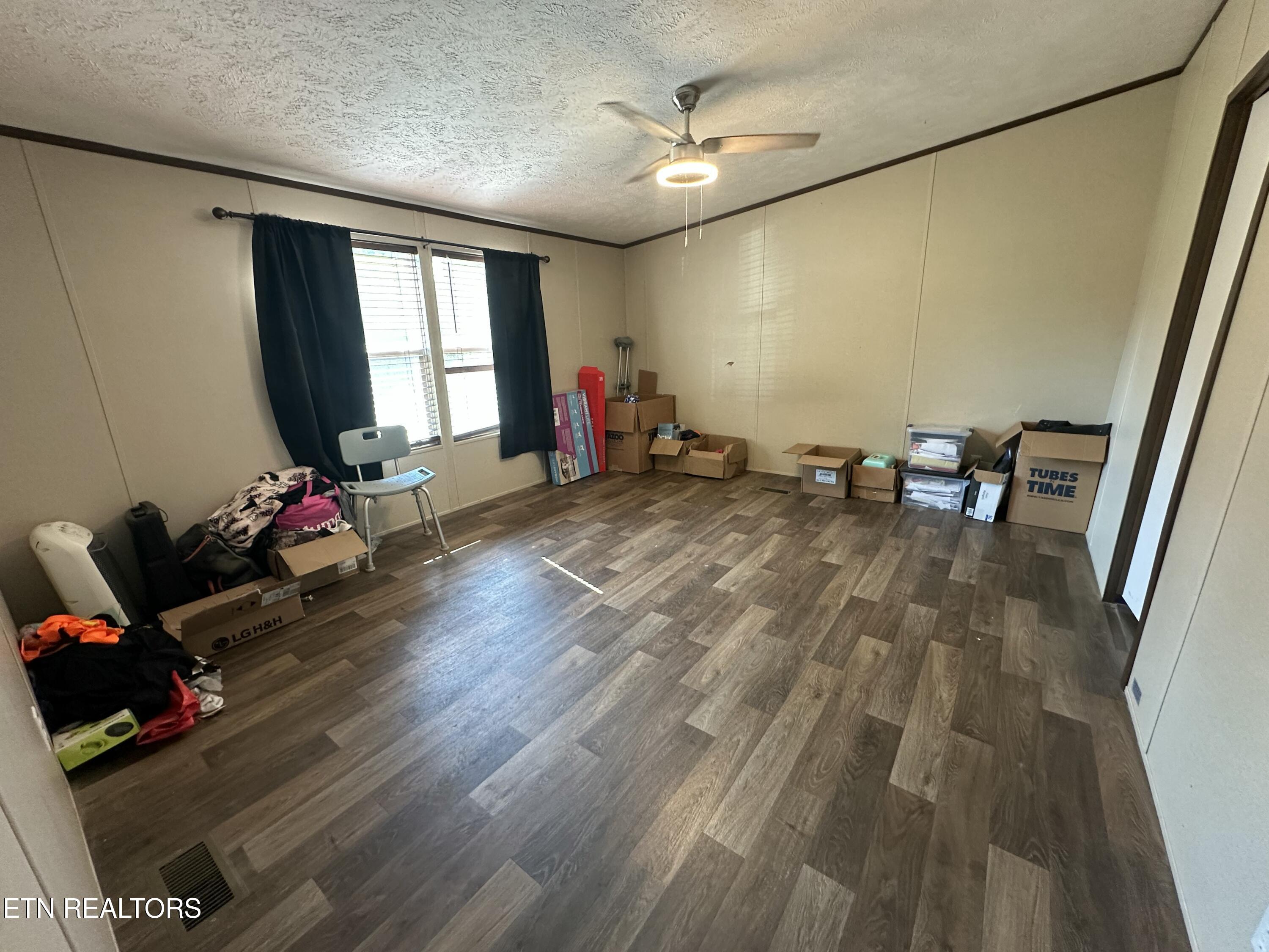 5752 Buell Street Talbott, TN 37877 - Photo 13 of 20 IMG_1984