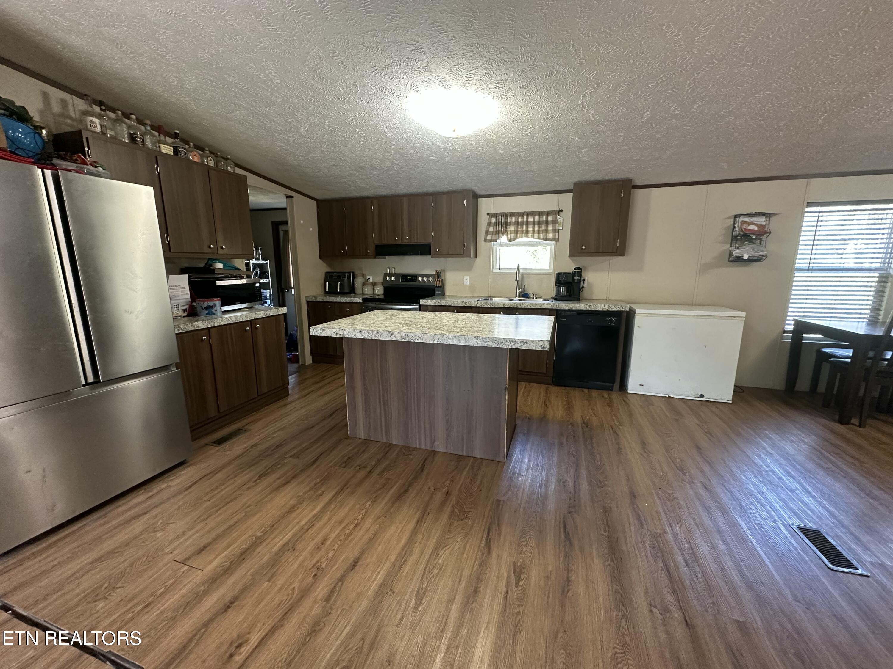 5752 Buell Street Talbott, TN 37877 - Photo 10 of 20 IMG_1981