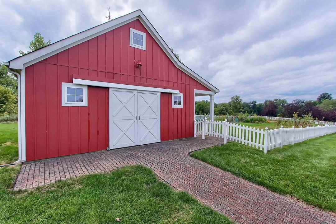 7688 Timber Ridge Drive Powell, OH 43065 - Photo 36 of 39 Gallery Image 36