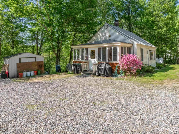 $325,000 | 336 New Hampton Road, Franklin, NH 03235