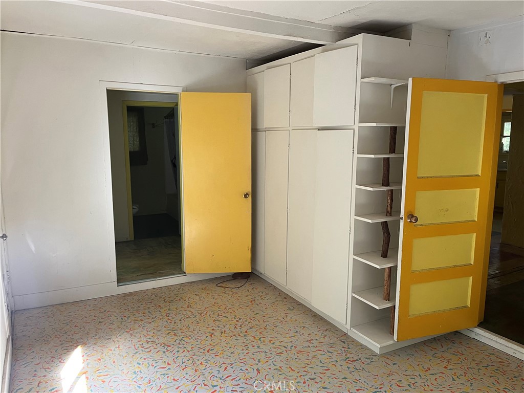 16125 Bittner Road Occidental, CA 95465 - Photo 13 of 40 a view of closet area